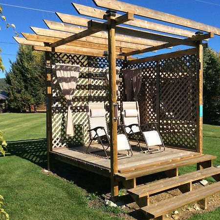 Robert'S Roost Rv Park Resort Quesnel Bagian luar foto