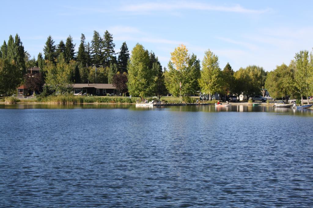 Robert'S Roost Rv Park Resort Quesnel Bagian luar foto
