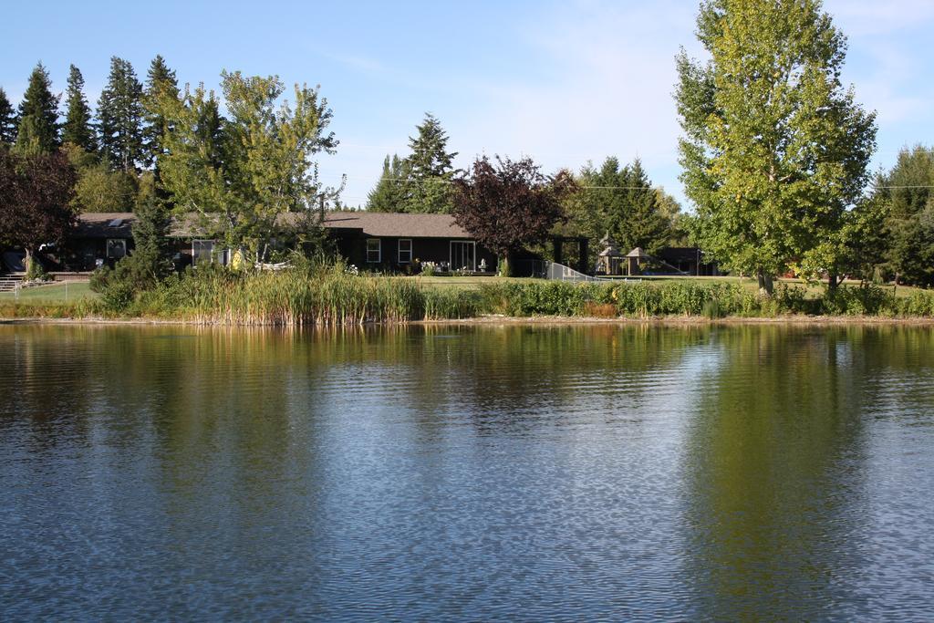 Robert'S Roost Rv Park Resort Quesnel Bagian luar foto