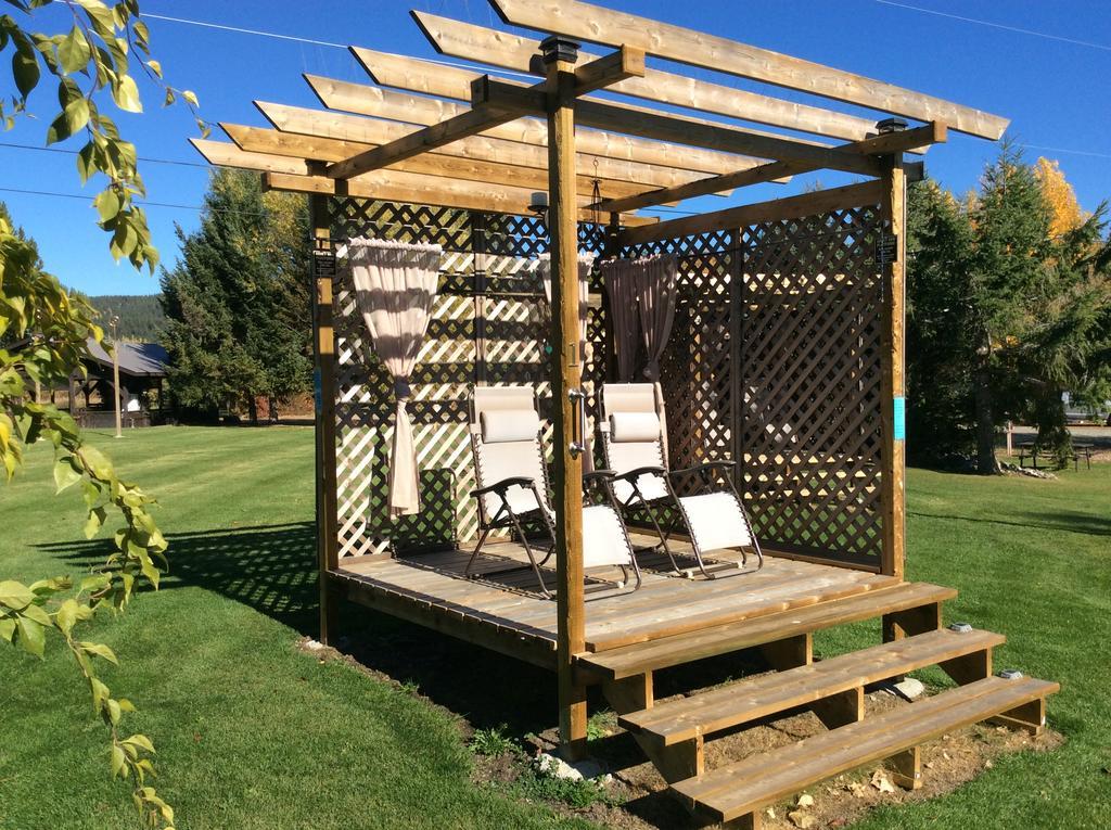 Robert'S Roost Rv Park Resort Quesnel Bagian luar foto