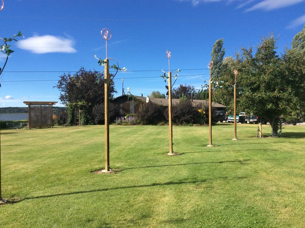 Robert'S Roost Rv Park Resort Quesnel Bagian luar foto