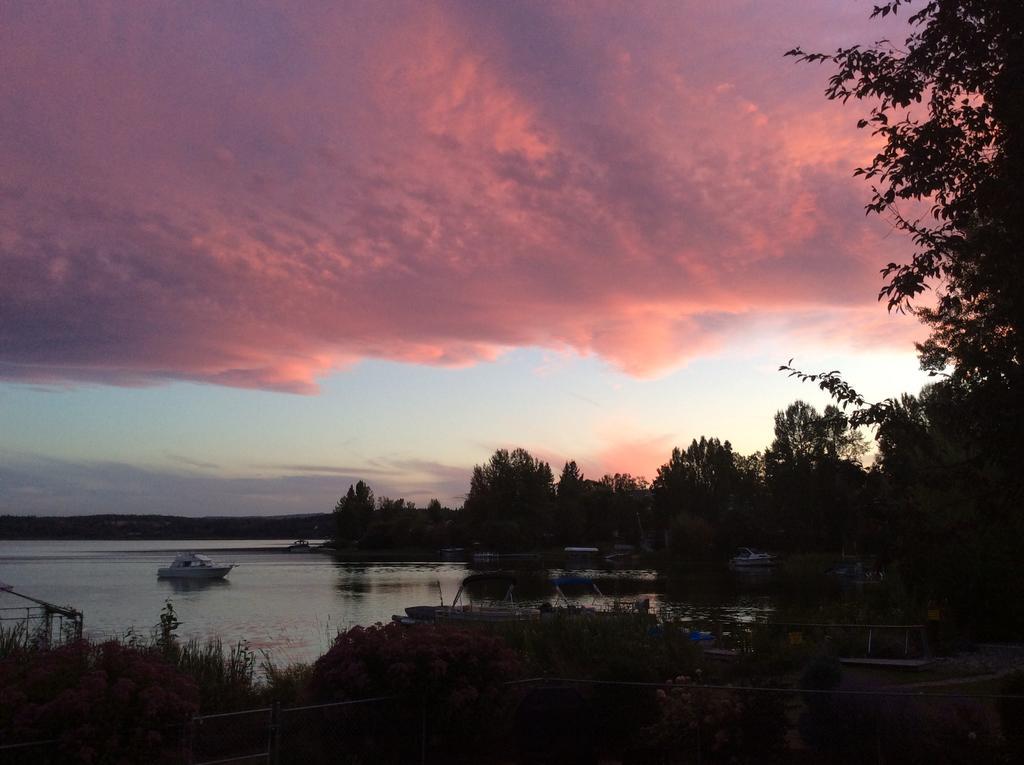 Robert'S Roost Rv Park Resort Quesnel Bagian luar foto