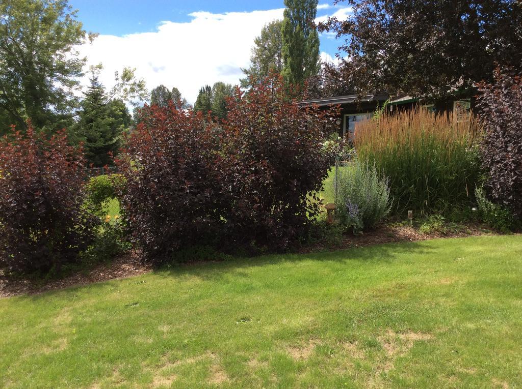 Robert'S Roost Rv Park Resort Quesnel Bagian luar foto