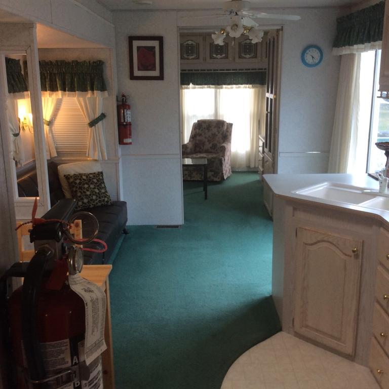 Robert'S Roost Rv Park Resort Quesnel Bagian luar foto