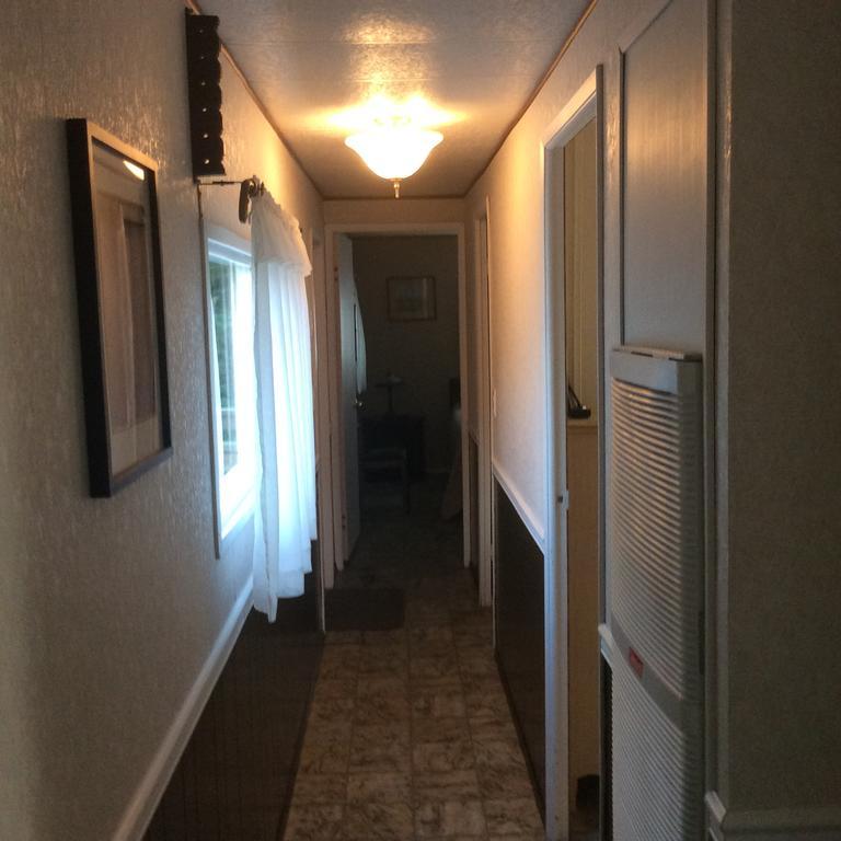 Robert'S Roost Rv Park Resort Quesnel Bagian luar foto